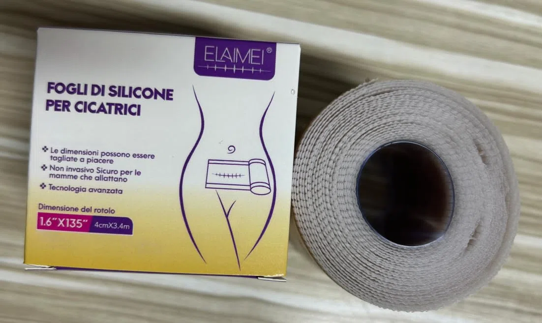 Pansement Silicone Cicatrice Pour les Cicatrices Causées par la Césarienne, la Chirurgie, les Brûlures, les Chéloïdes, l'acné, etc. Rouleau de Cicatrice en Silicone (4CMx340CM)
